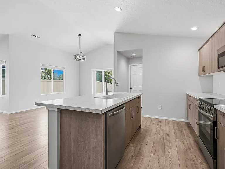406 Hildago Way — Photo 18