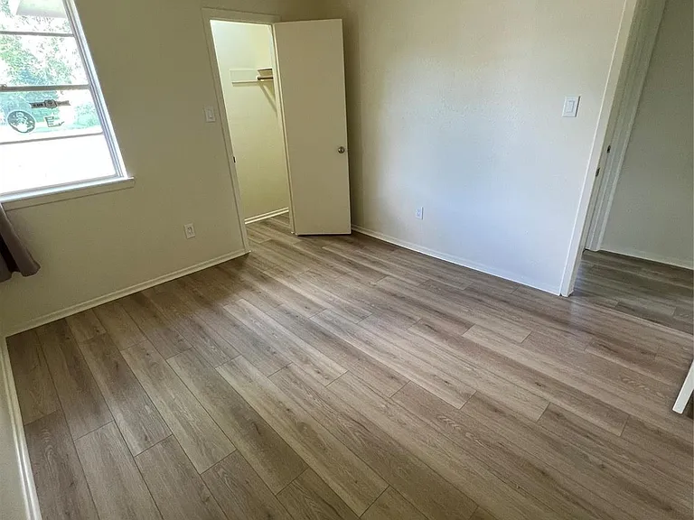 5023 Ridgestone St — Photo 11