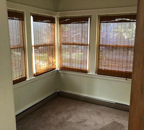 2nd image of 1084 Jefferson Ave APT 2