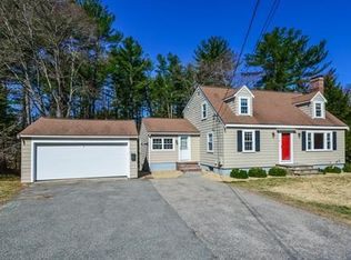 9 Woodard Rd, Walpole, MA 02081