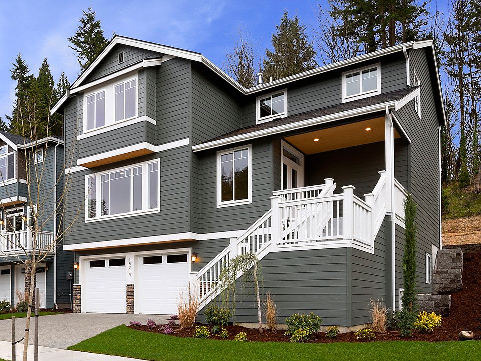 Beautiful contemporary craftsman style home near Redmond and Seattle