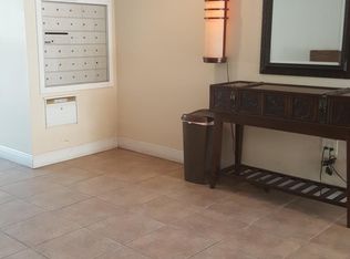 3527 NE 168th St APT 206, North Miami Beach, FL 33160
