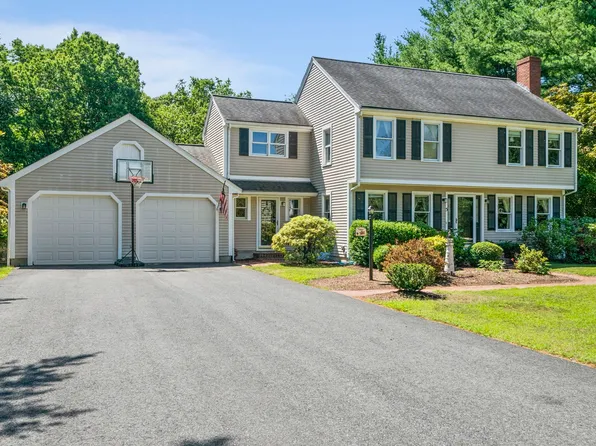 5 Auburndale Hts, Bridgewater, MA 02324