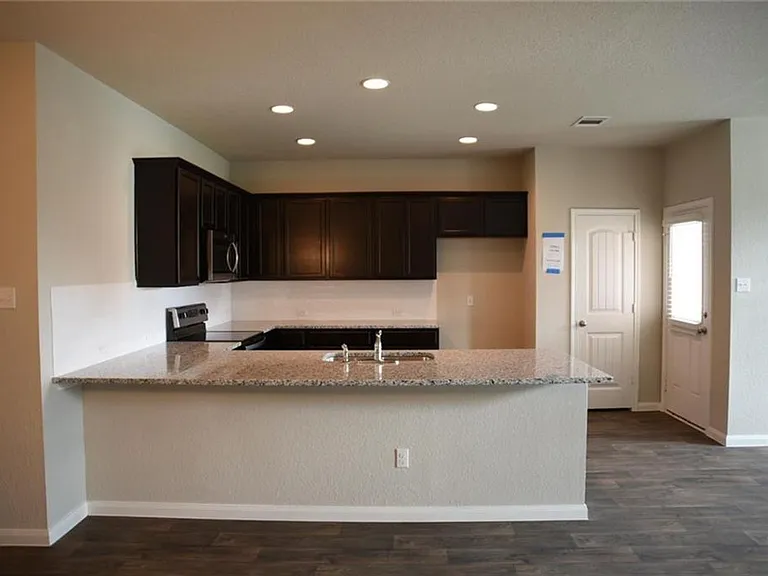 120 Fair Anne Dr — Photo 24
