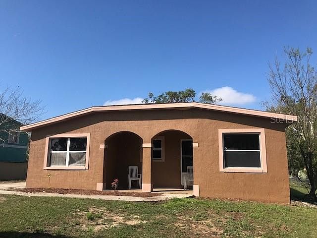 1st image of 800 N 4th St