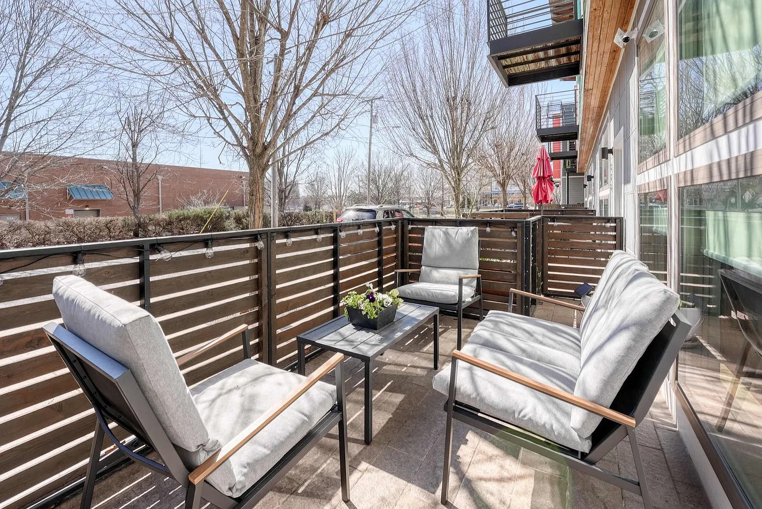 2 bed, 2.0 bath, 1280 sqft, $3,286 — Photo 3