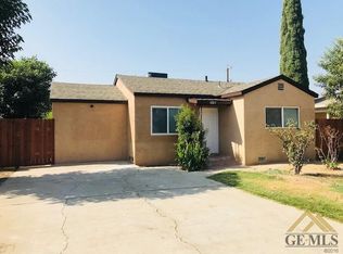 1725 Cecil Brunner Dr, Bakersfield, CA 93304