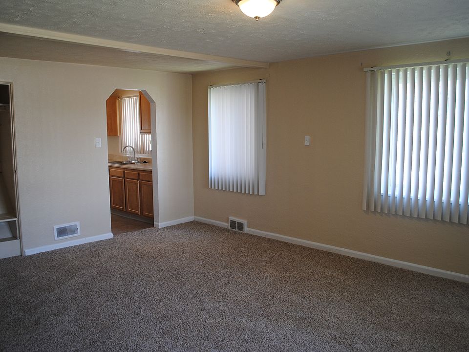 2nd image of 1320 & 1390 Kennedy Blvd