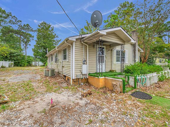 3rd image of 100 Williams Love Grove Ch Road