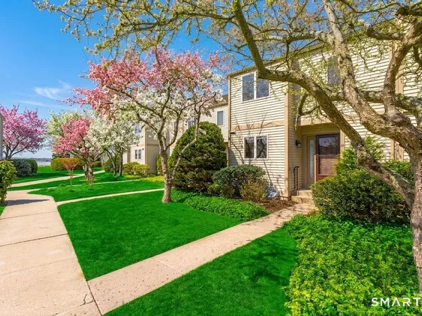 100 Dudley Avenue #H42, Old Saybrook, CT 06475