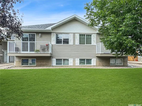 Unit 5-2321 Kildeer DRIVE, North Battleford, SK S9A 3T4