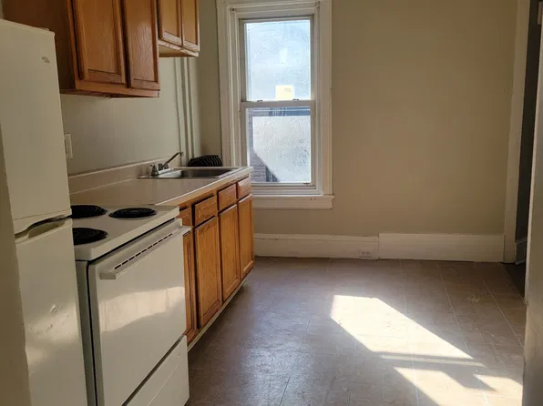 132 Clymer St APT 2, Reading, PA 19602
