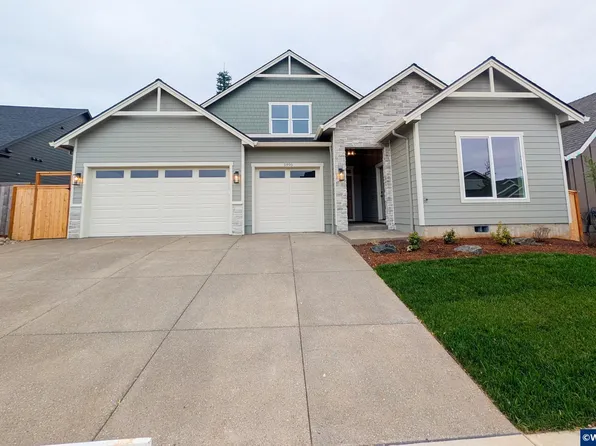 5995 Evangelista St S, Salem, OR 97306