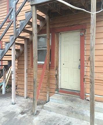 4th image of 918 Orange St