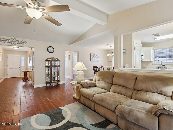 5th image of 8114 BUCHANNAN Court