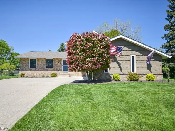 4749 Wolff Dr, Brunswick, OH 44212