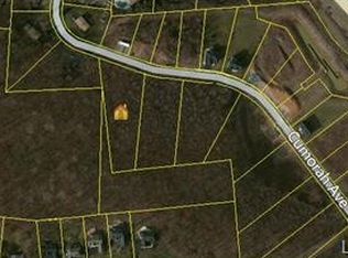 4215 Cumorah Ave, Center Valley, PA 18034