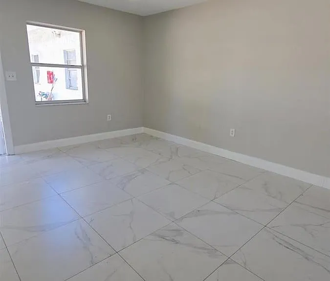 616 NW 5th Ave #2 — Photo 11