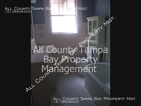 4th image of 6020 N Flora Vista Ave #A