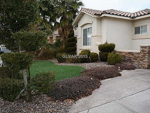 2nd image of 1420 Dressen Ave