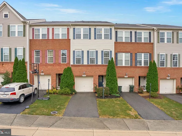 22588 Parkland Farms Ter, Ashburn, VA 20148