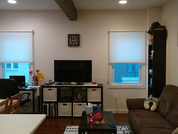2nd image of 1610 W Lake St #B