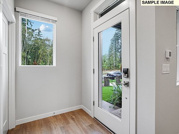 4th image of 16652 SW Darling Ln #2