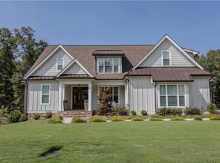 24 Fallen Branch Cir SE, Rome, GA 30161