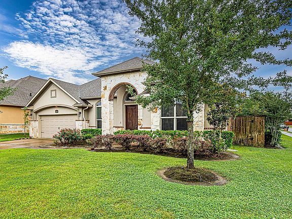 2nd image of 24211 Olivara Ln