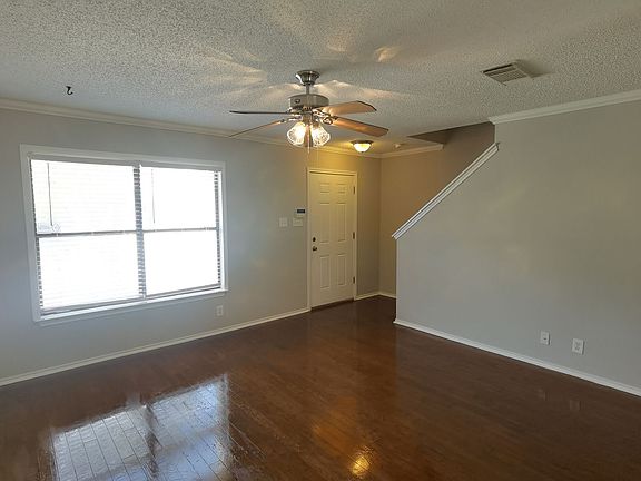 5th image of 9026 Mountain Field Dr