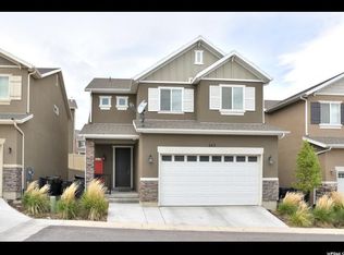 263 W Willow Creek Dr, Saratoga Springs, UT 84045