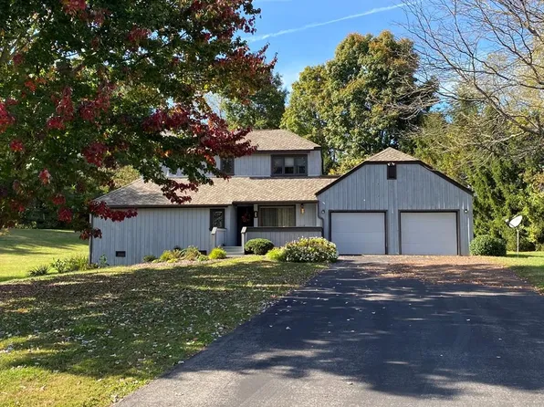 264 S Hampton Dr, Bristol, TN 37620