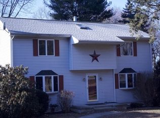 10 Starr Rd, Troy, NY 12182