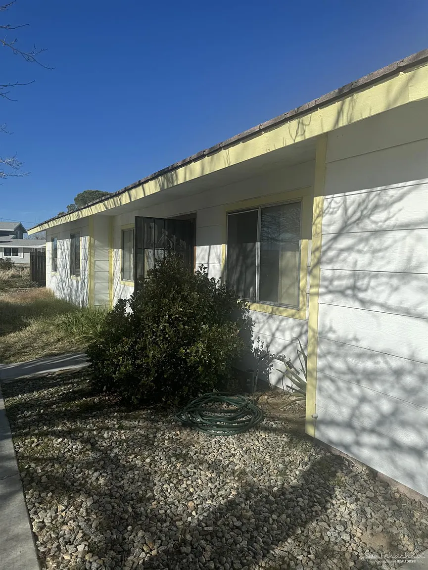 21400 Jupiter Pl photo 1