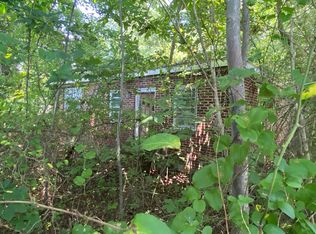 27099 Nelsonia Rd, Bloxom, VA 23308