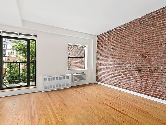 5th image of 201 E 12th St APT 315