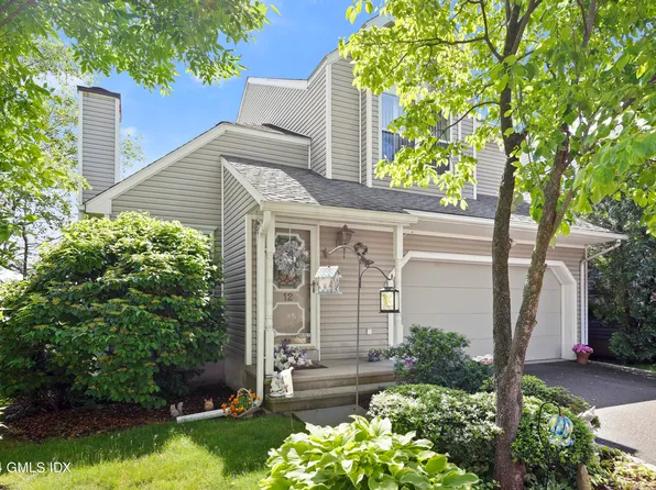 162 Colonial Rd APT 12, Stamford, CT 06906