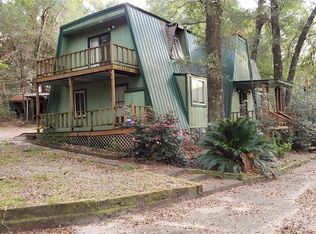 102 Hope St, Level Plains, AL 36330