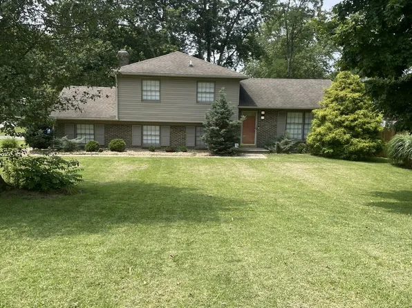 4412 Stony Brook Dr, Jeffersontown, KY 40299