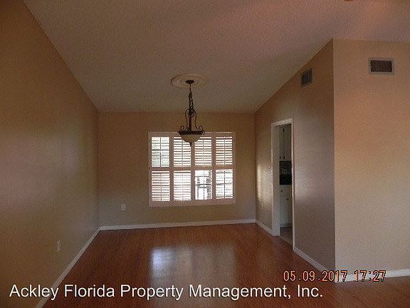 3rd image of 1528 Regal Ct