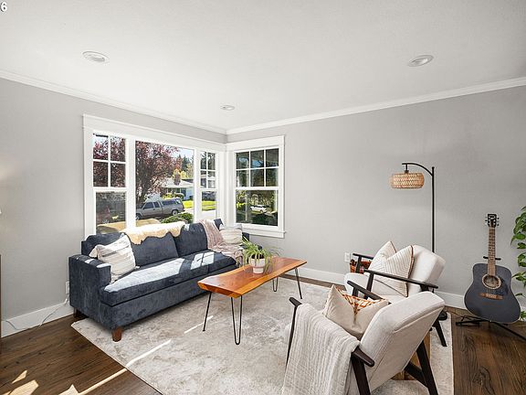 4th image of 6133 NE 18th Ave