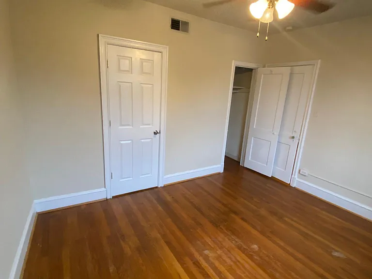 3426 W Grace St #5 — Photo 29