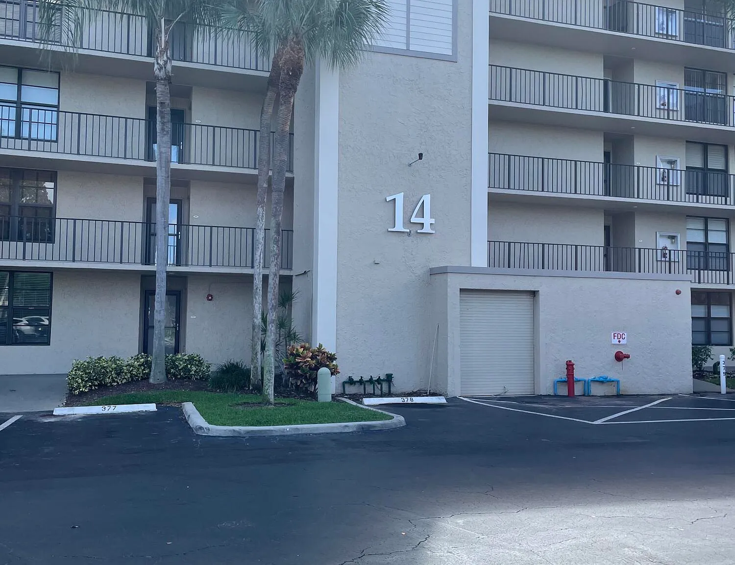 1 bed, 1.0 bath, 795 sqft, $2,100 — Photo 4