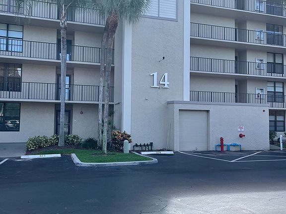 4th image of 14 Royal Palm Way #204