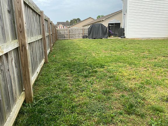 4th image of 6810 Highbank Ln