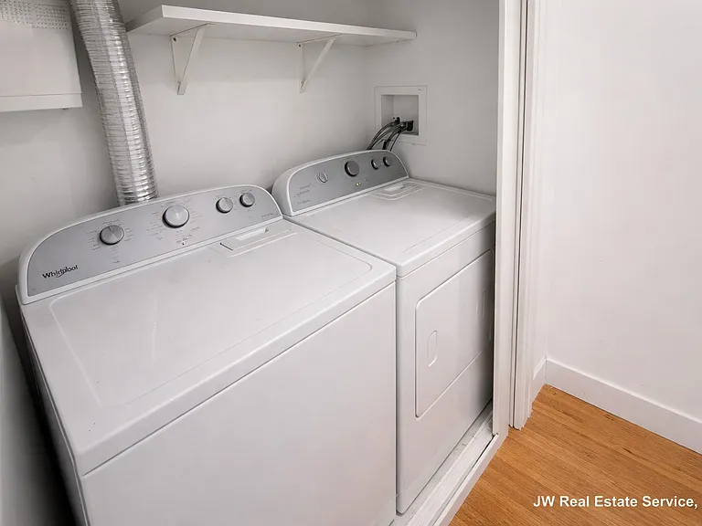 210 Chestnut Hill Ave #6 — Photo 13