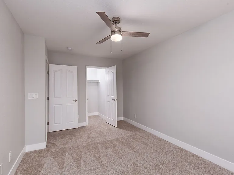 57 Ashby Hills Ct — Photo 22