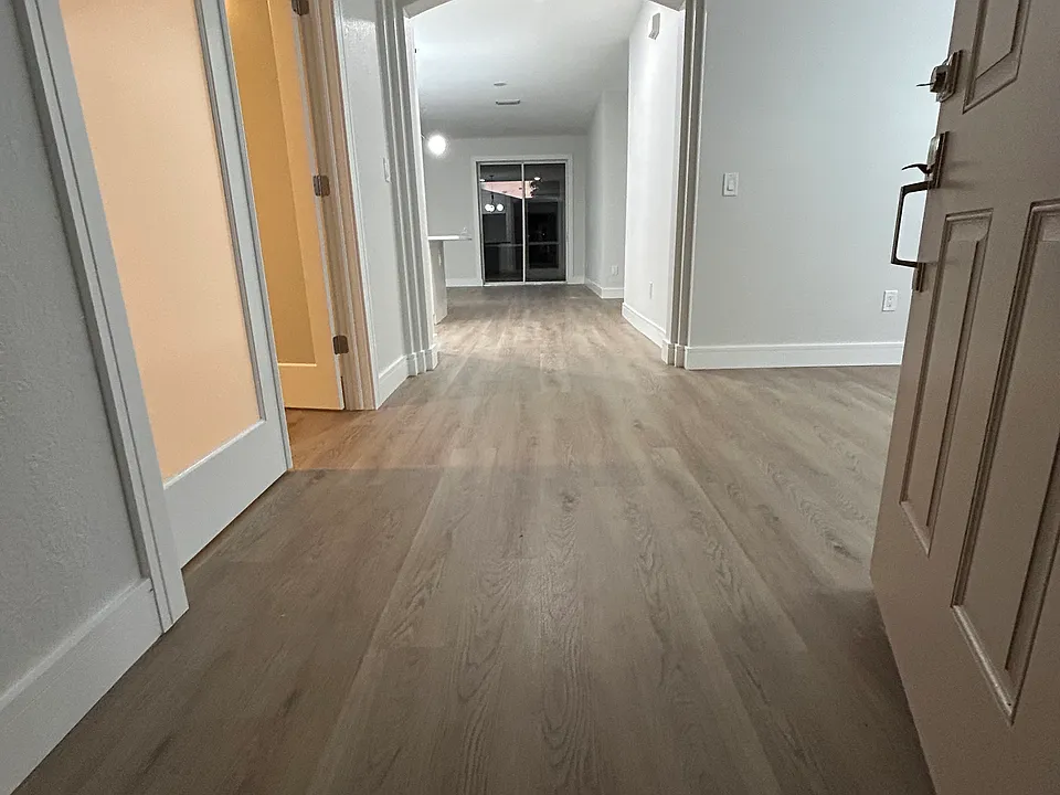 2707 Sally Ln