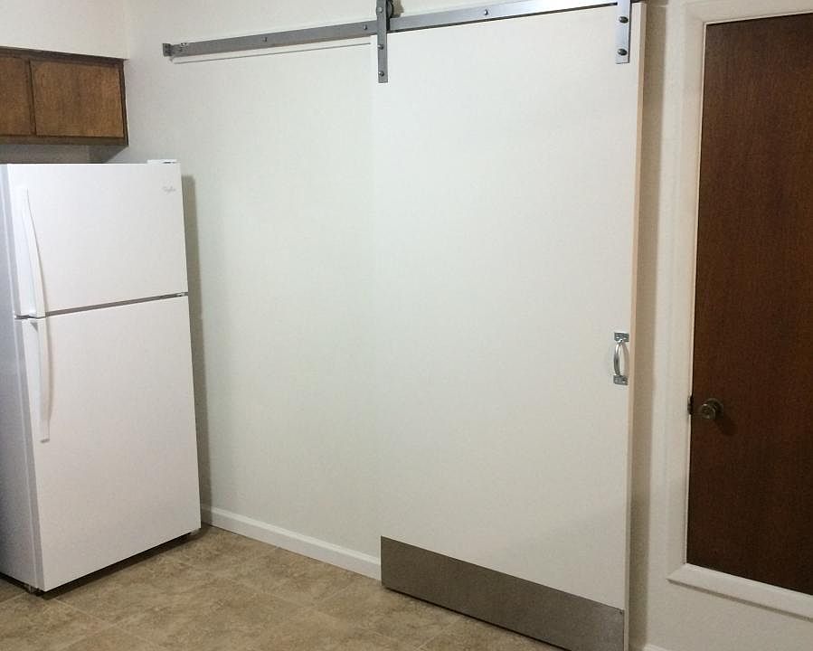 Barn door