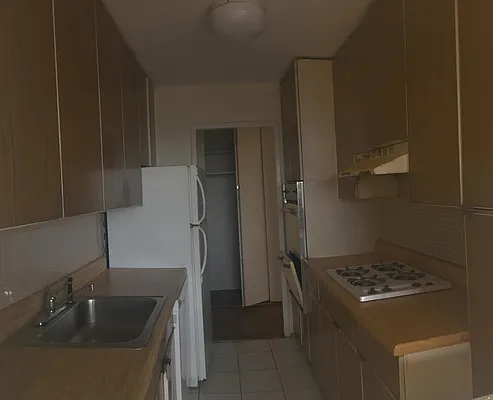 Sold by EZ Sell Realty | media 8